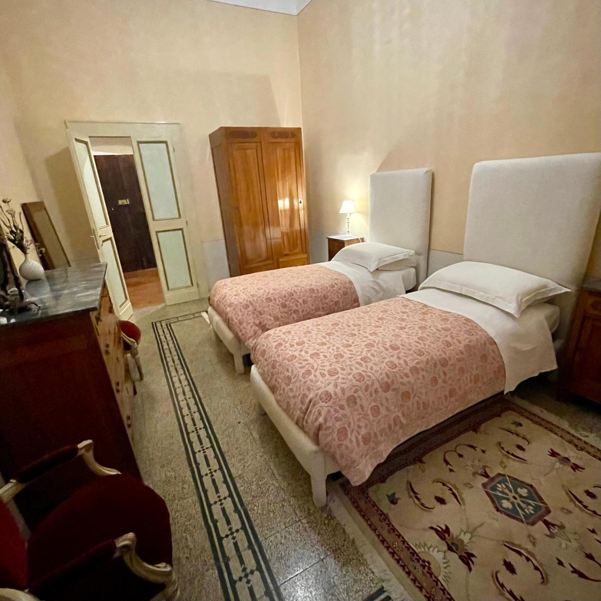 Palazzo Lauri Spoleto Apartman Kültér fotó