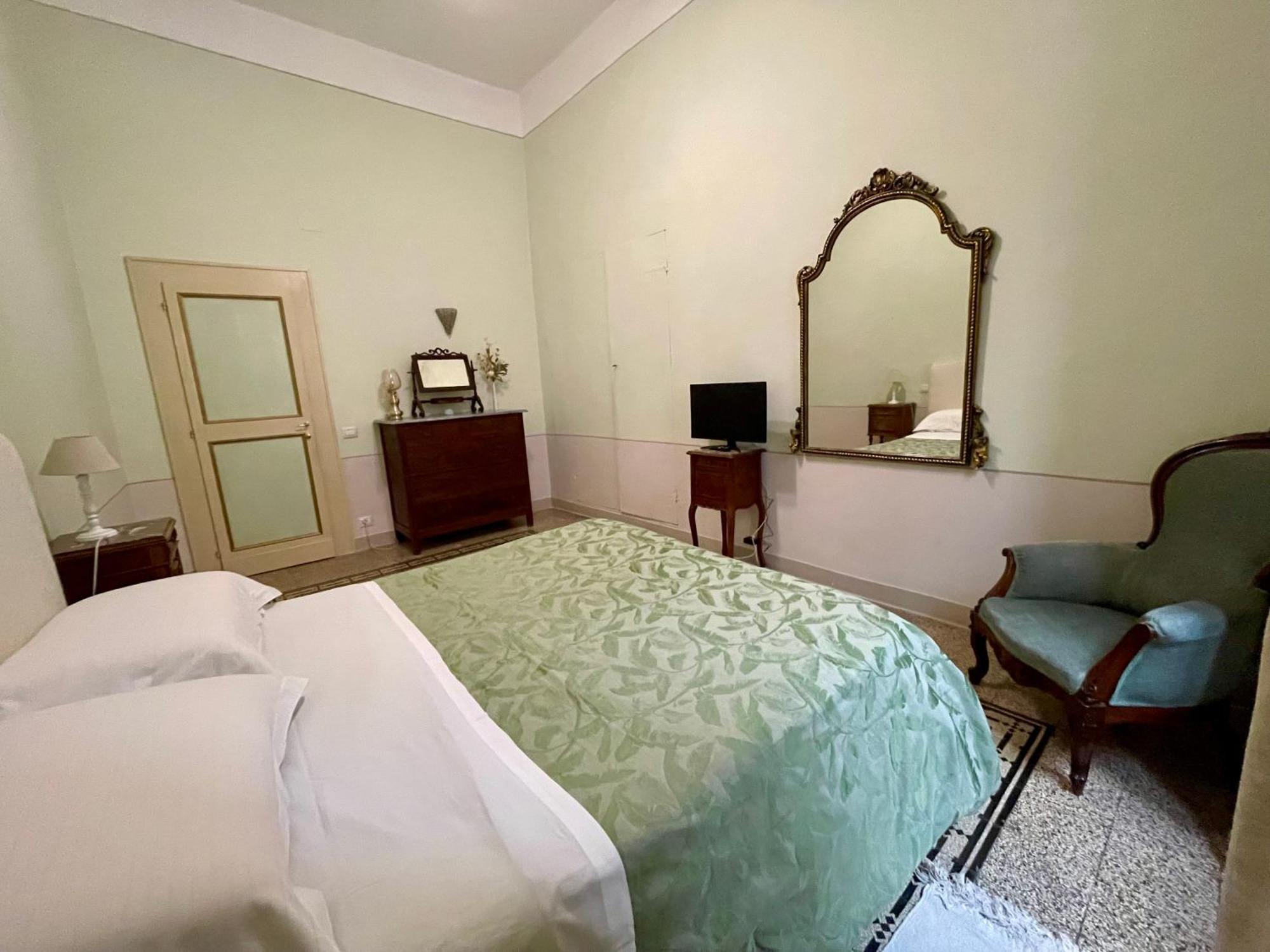 Palazzo Lauri Spoleto Apartman Kültér fotó